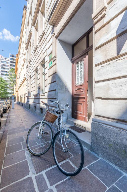Fine Apartment Janeza Pavla Liubliana Exterior foto